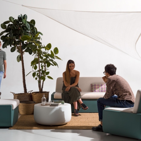 PLUST SOFA BOLD C/CUSHION GREY