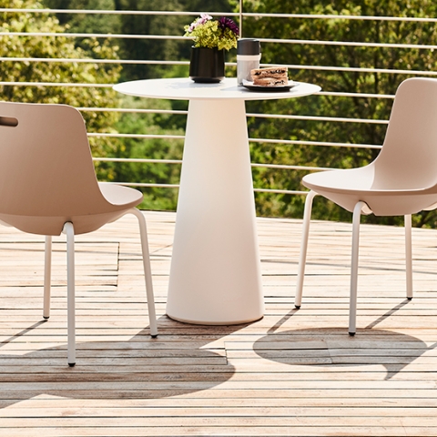 PLUST CHAIR PLANET GAMBE ALLUMINIO BIANCO